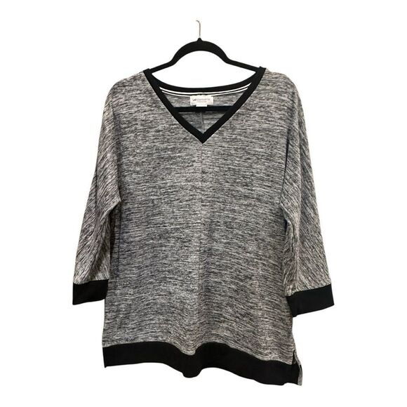 Tops - Liz Claiborne weekend Womens Long Sleeve Stretch GrayBlack and Gray V-Neck
